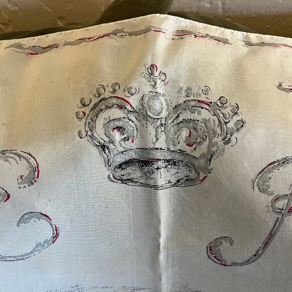 1977 Oliver Messel Grey Silver Silk Scarf, Coronation Queen Elizabeth II - Picture 5 of 14